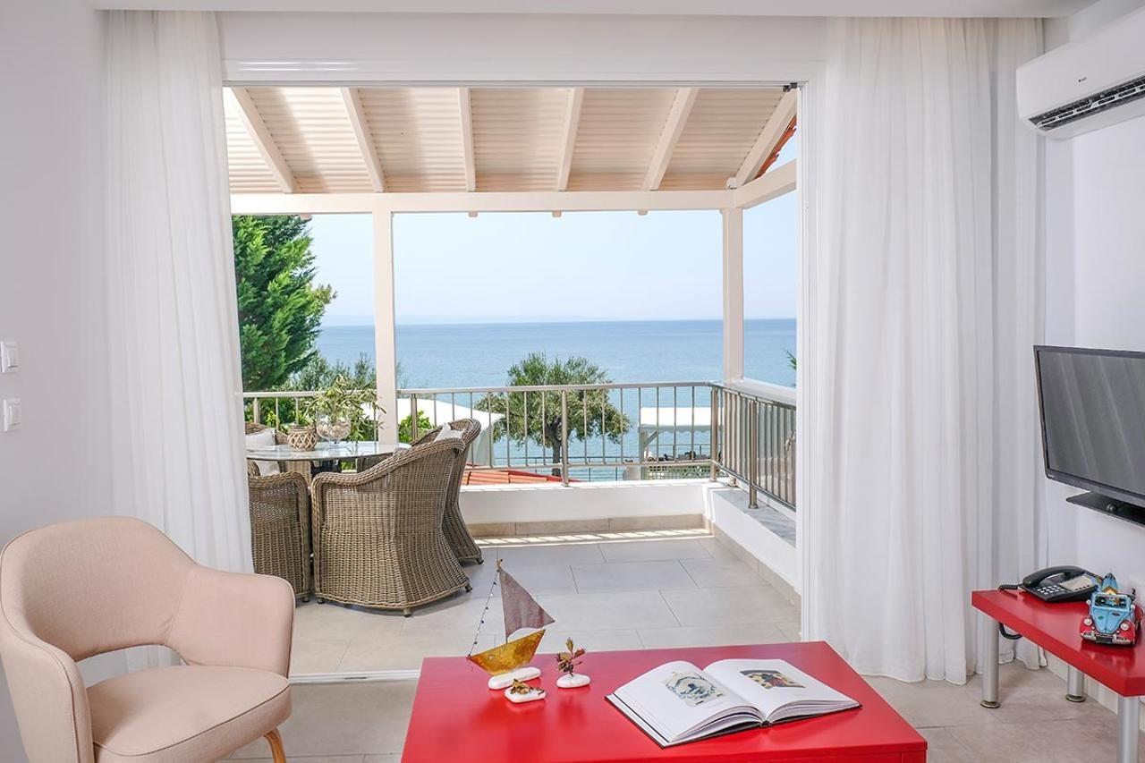 Acrotel Athena Villa Elia Nikitis Exterior photo