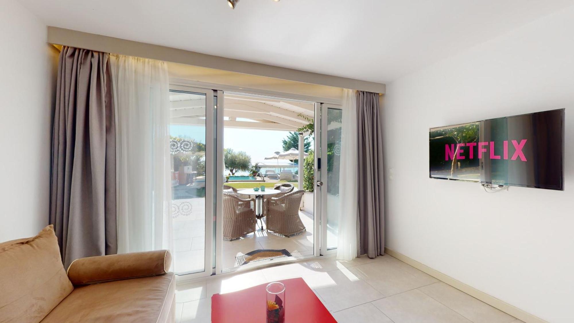 Acrotel Athena Villa Elia Nikitis Exterior photo